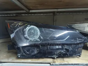Lexus NX 2014 Headlight