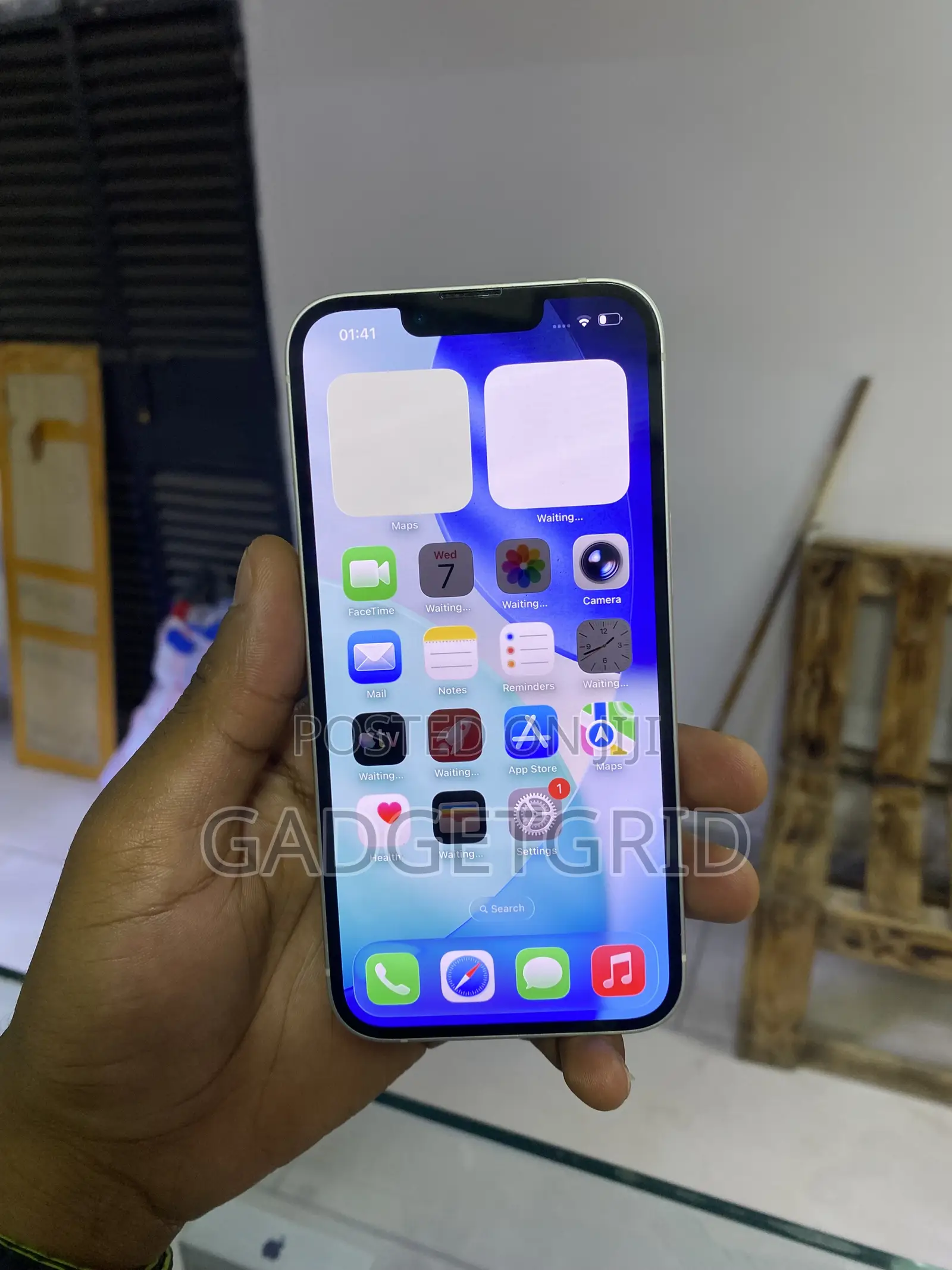 Apple iPhone 13 128 GB White
