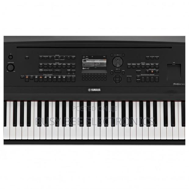Yamaha DGX Keyboard - thumbnail 2