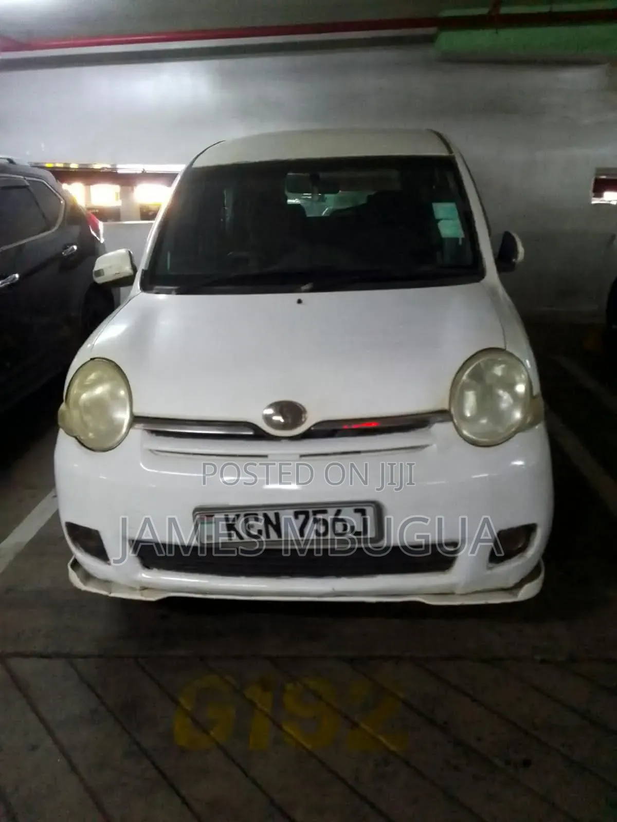Toyota Sienta 2010 White