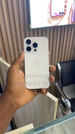 Apple iPhone 15 Pro 256 GB Bronze
