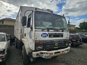 Ashok Leyland 2518 2015 White