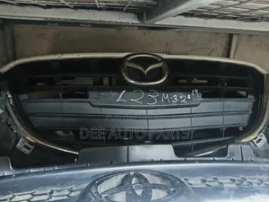 Mazda Axela 2012 Grill