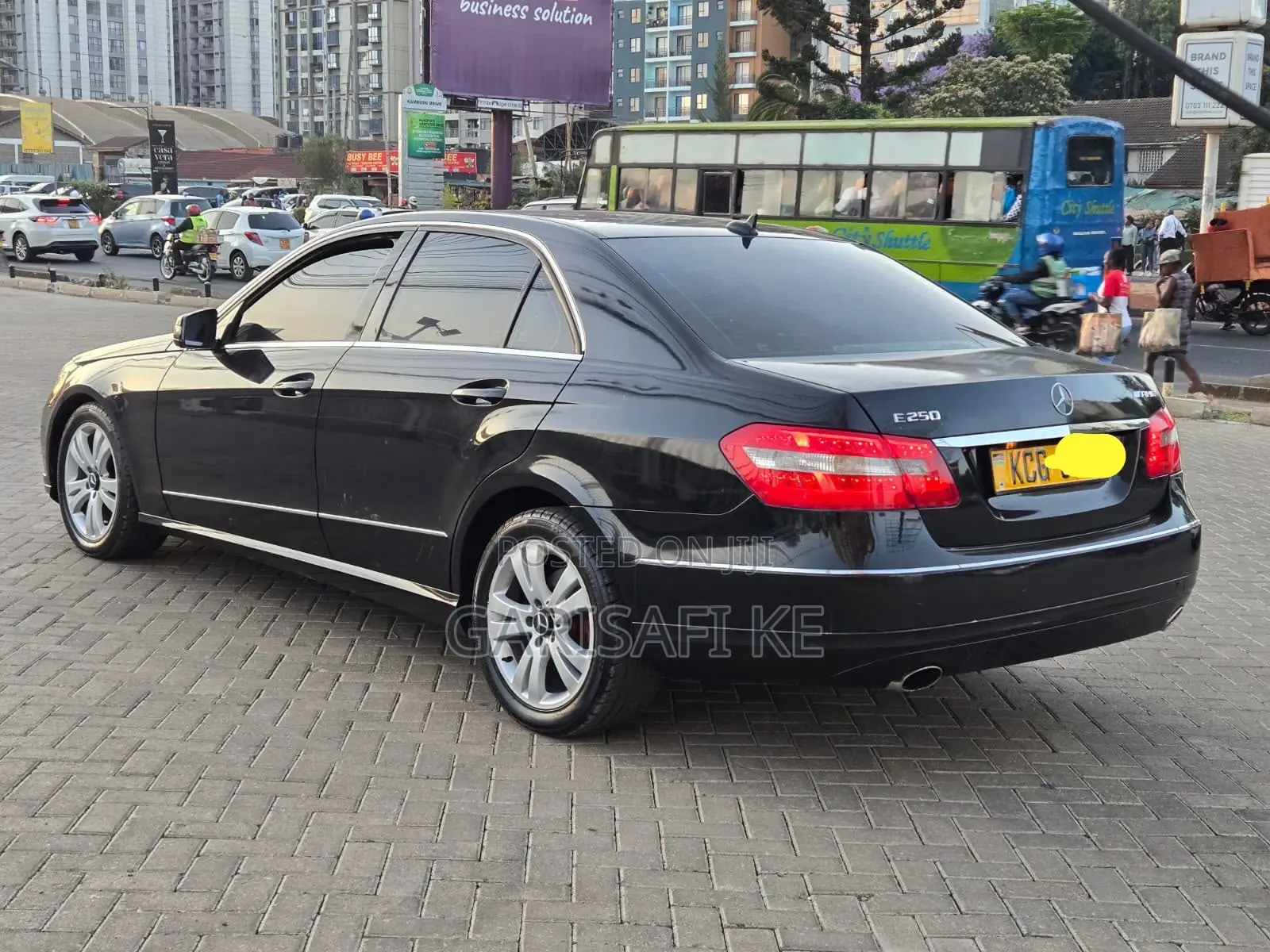Mercedes-Benz E250 2010 Black