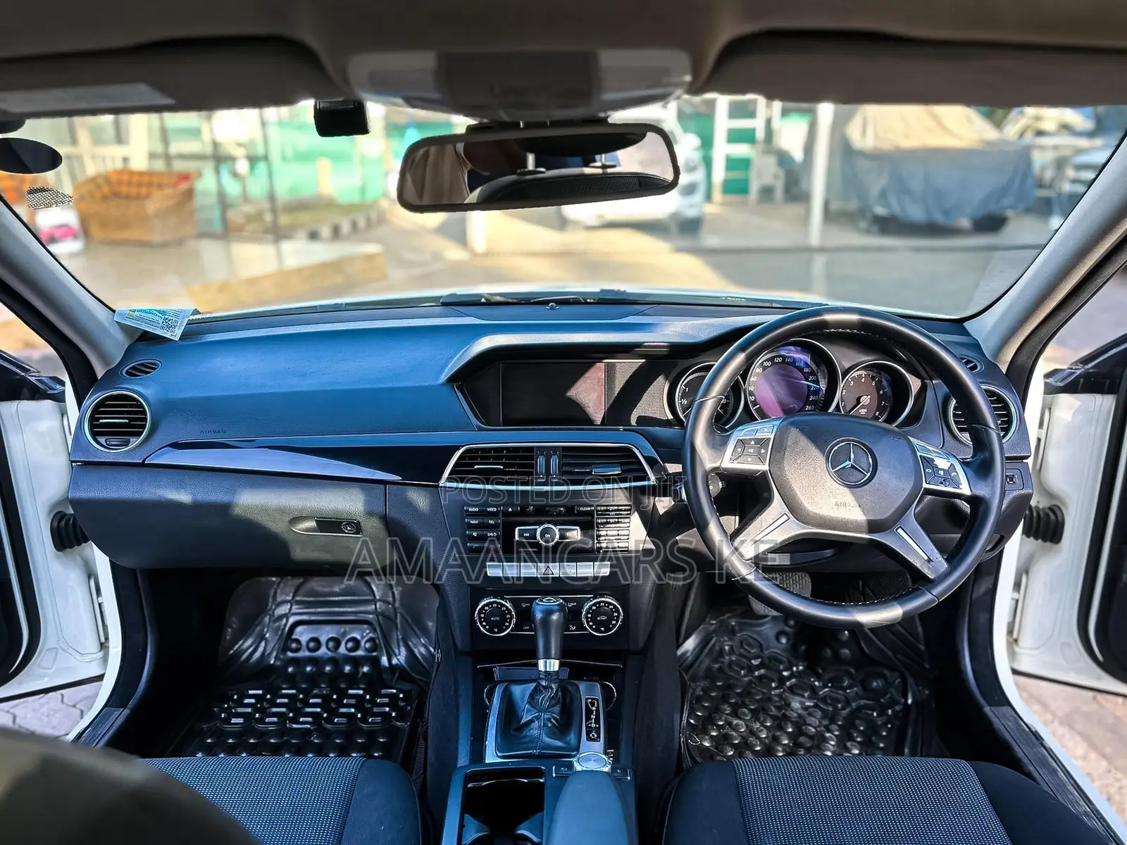 Mercedes-Benz C200 2012 White