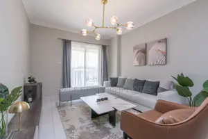 2bdrm Apartment in Gateway Mall Area for sale