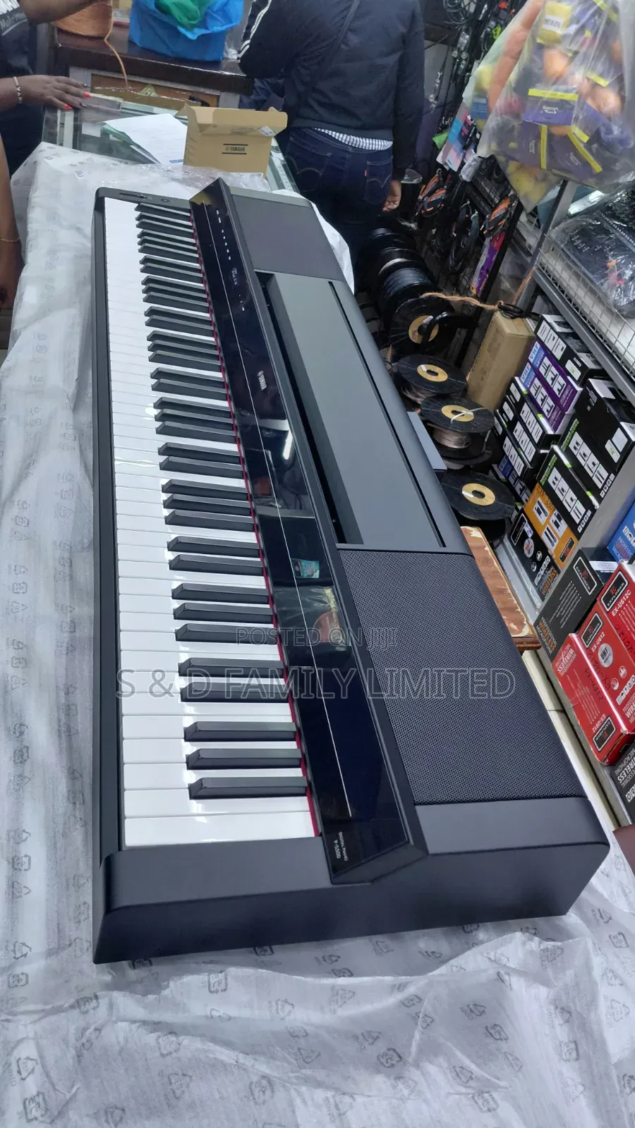 Yamaha P-S500b 88 Keys Portable Smart Piano