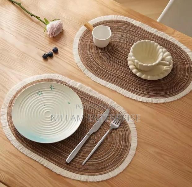 Oval Washable Nonslip Table Mats - thumbnail 2