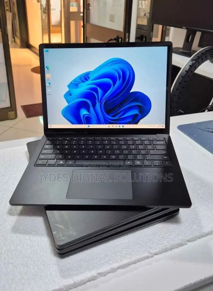 Laptop Microsoft Surface Laptop 3 16GB Intel Core i5 SSD 256GB