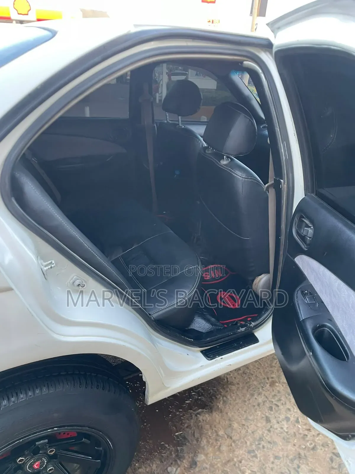 Nissan FB15 2001 White