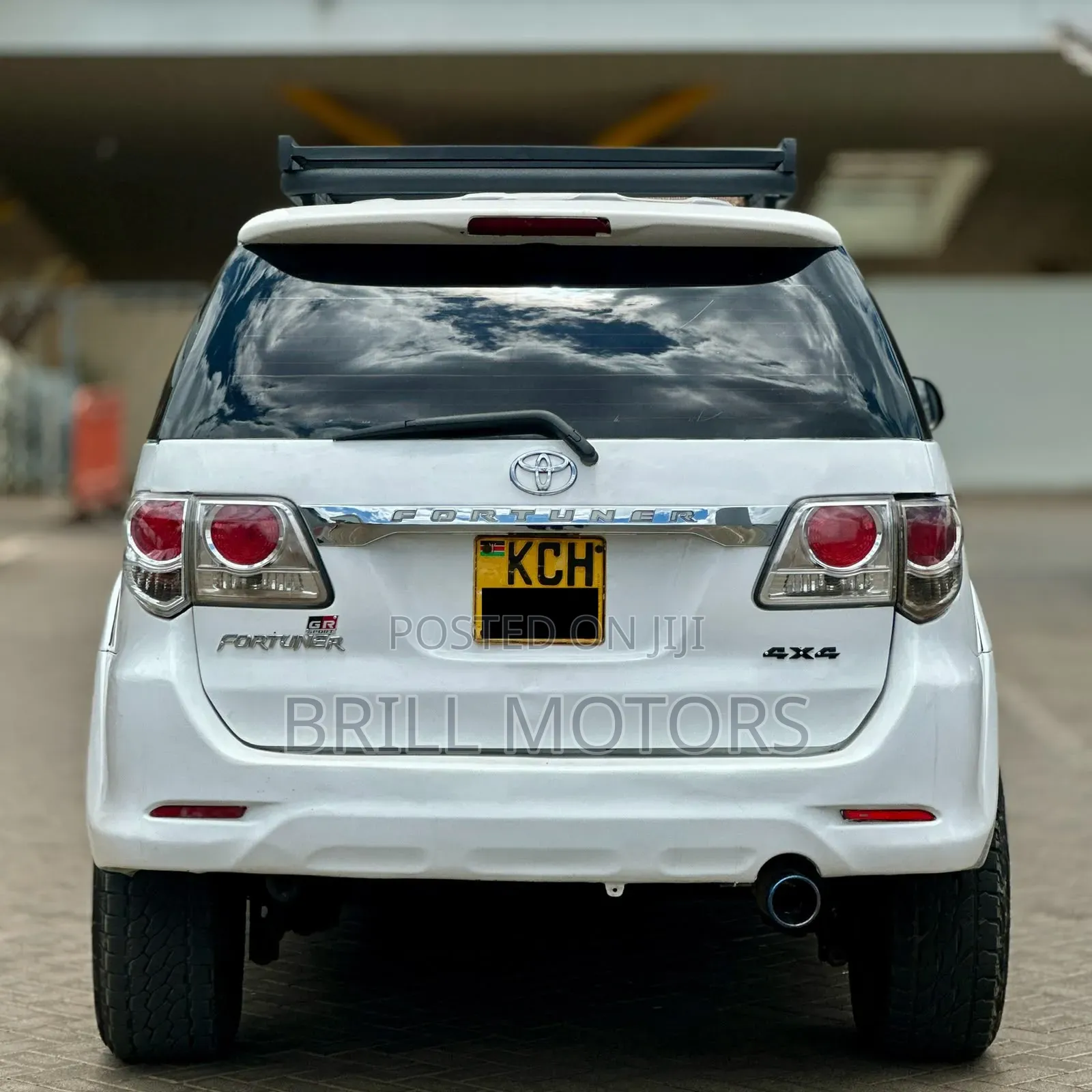 Toyota Fortuner 2015 White