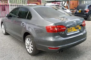 Volkswagen Jetta 2011 Gray