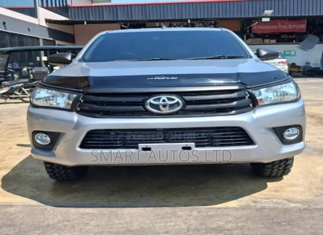 Toyota Hilux Revo Single Cab Deisel 2.4 RWD 2019 Silver
