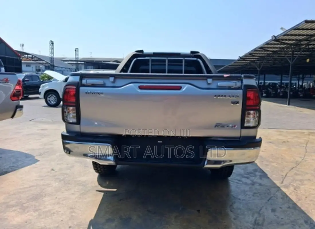 Toyota Hilux Revo Single Cab Deisel 2.4 RWD 2019 Silver