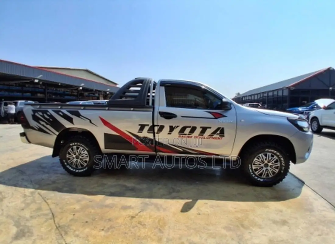 Toyota Hilux Revo Single Cab Deisel 2.4 RWD 2019 Silver