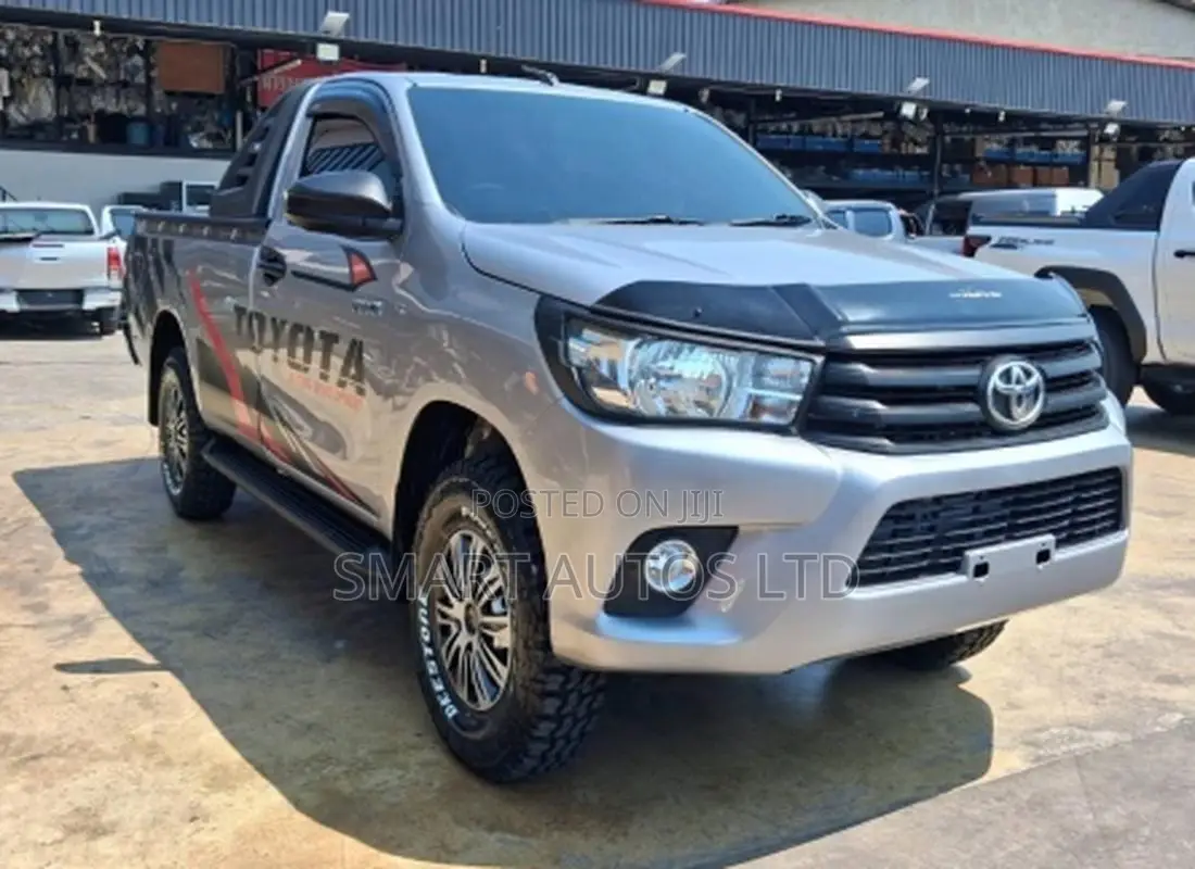 Toyota Hilux Revo Single Cab Deisel 2.4 RWD 2019 Silver