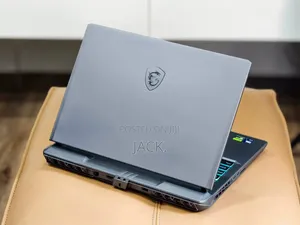 Laptop MSI Vector 16 HX AI A2XWIG 16GB Intel Core i9 SSD 1T