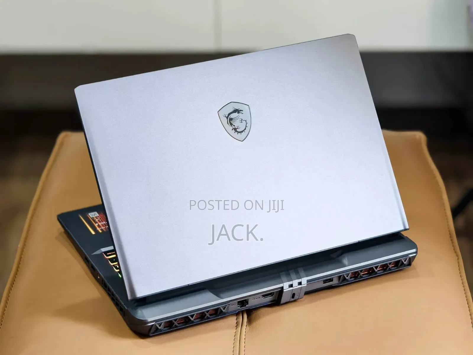 Laptop MSI Vector 16 HX AI A2XWIG 16GB Intel Core i9 SSD 1T