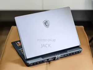 Laptop MSI Vector 16 HX AI A2XWIG 16GB Intel Core i9 SSD 1T