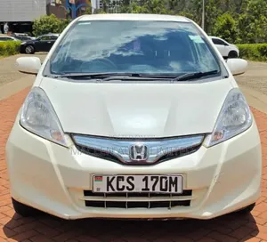 Honda Fit 2012 White