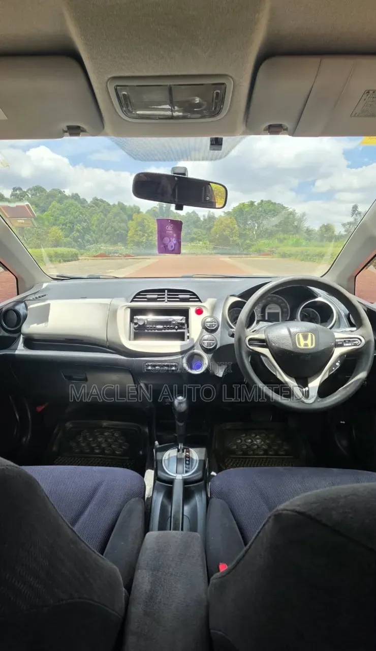 Honda Fit 2012 White