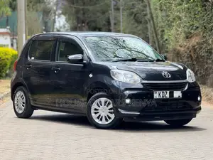 Toyota Passo 2019 Black