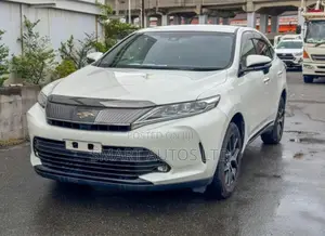 Toyota Harrier 2.0 Turbo 2019 Off white