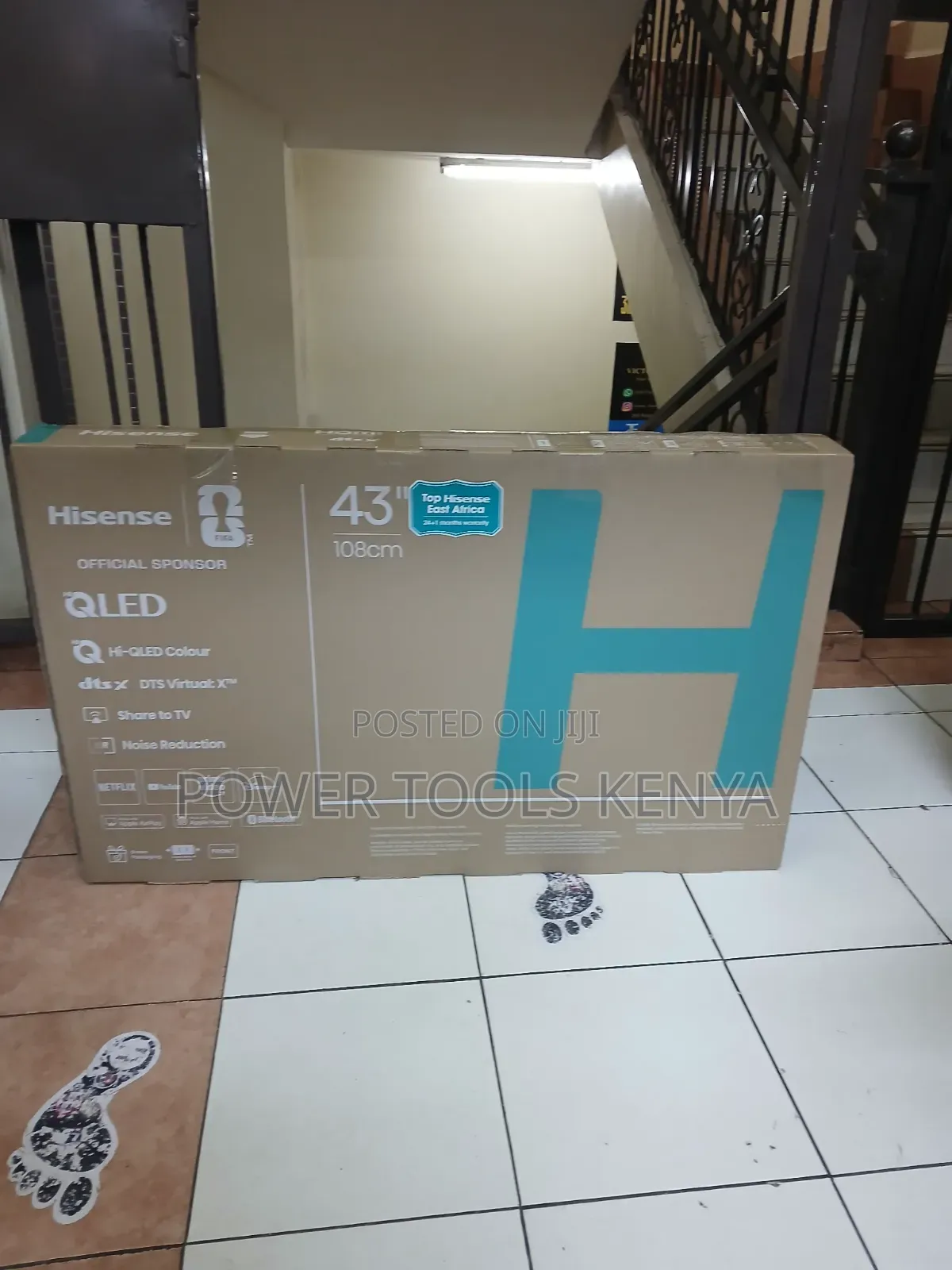 Hisense 43-Inch QLED Smart TV