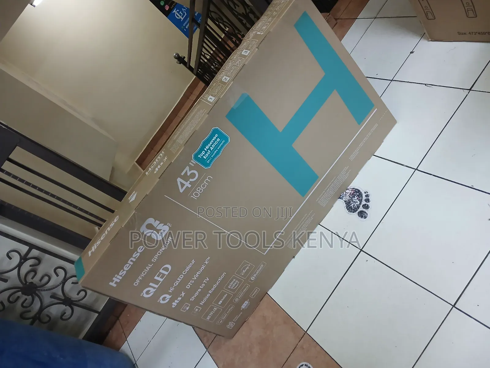 Hisense 43-Inch QLED Smart TV