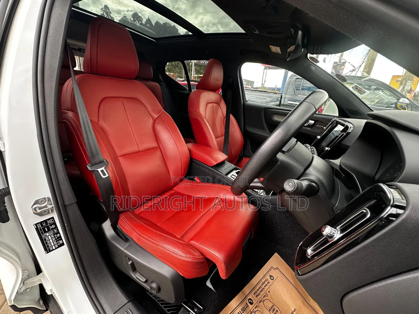 Volvo XC40 2019 White