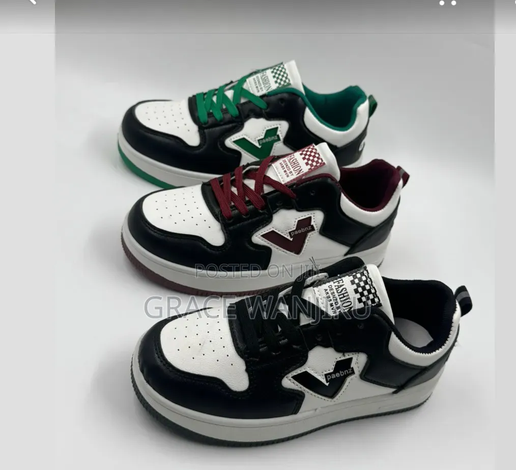 High Quality Sneakers