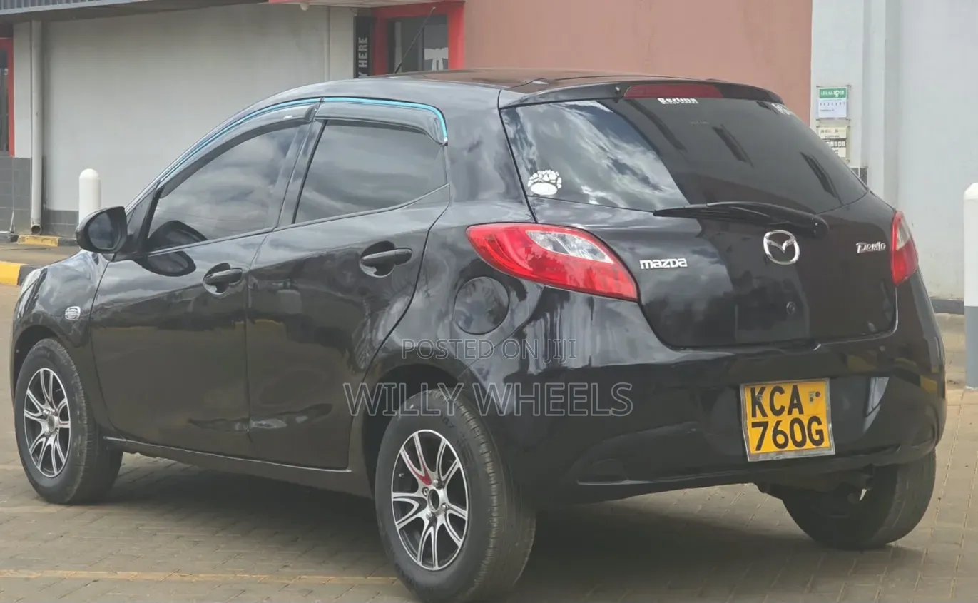 Mazda Demio 2007 Black