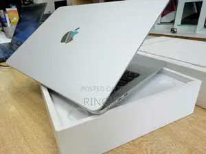 Laptop Apple MacBook Air 2024 M3 16GB Apple M3 SSD 1T