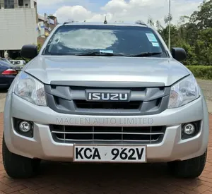 Isuzu D-MAX 2015 Silver