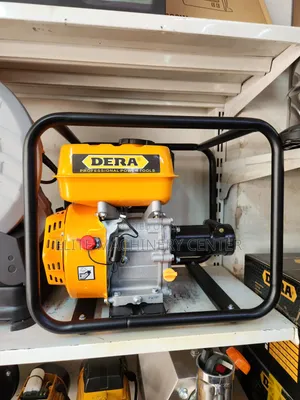 Dera Concrete Vibrator With Pocker