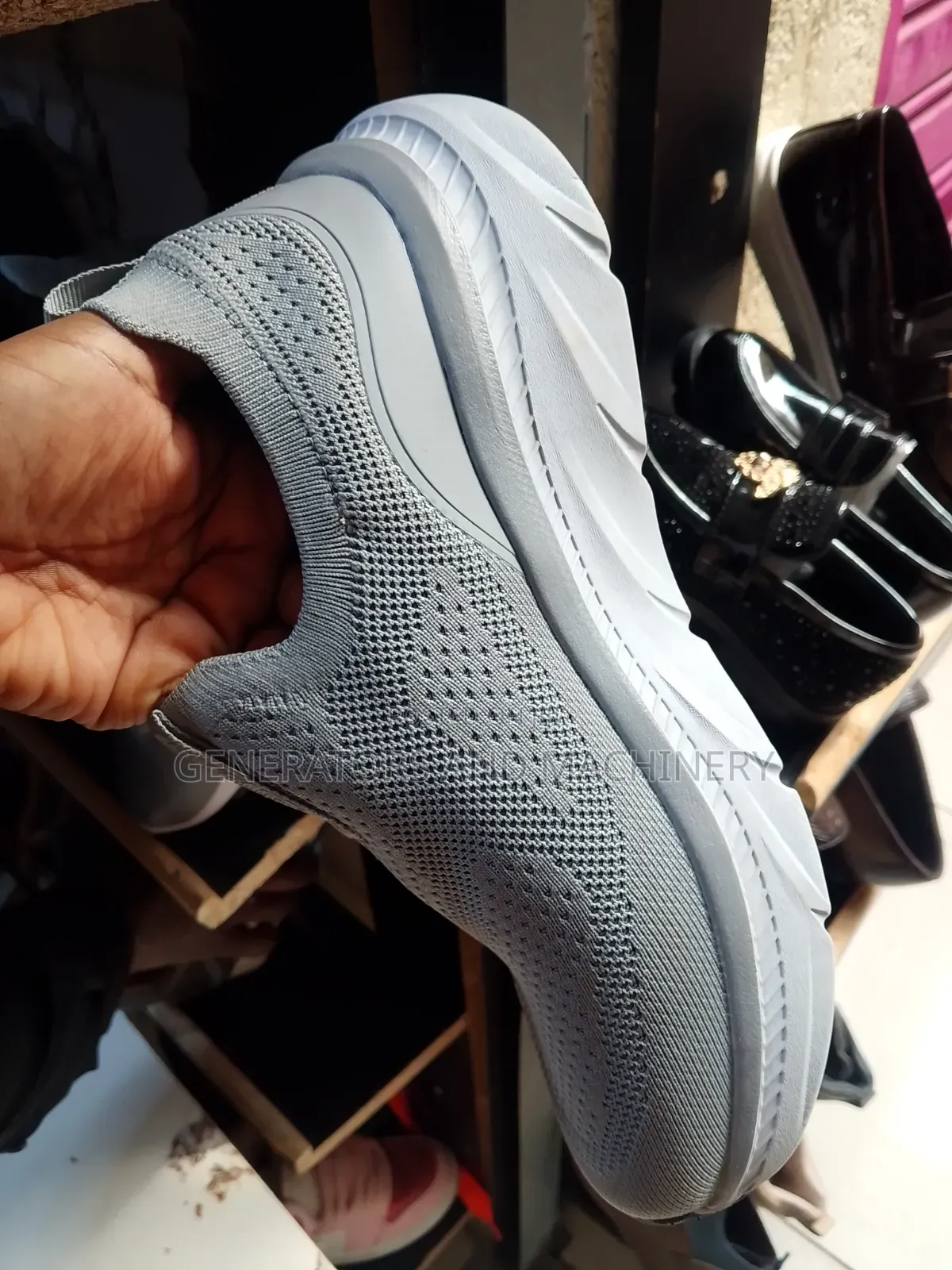 Sketchers Shoes