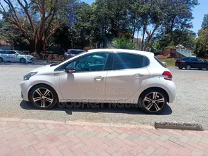 Peugeot 208 2017 White