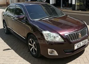 Toyota Premio 2013