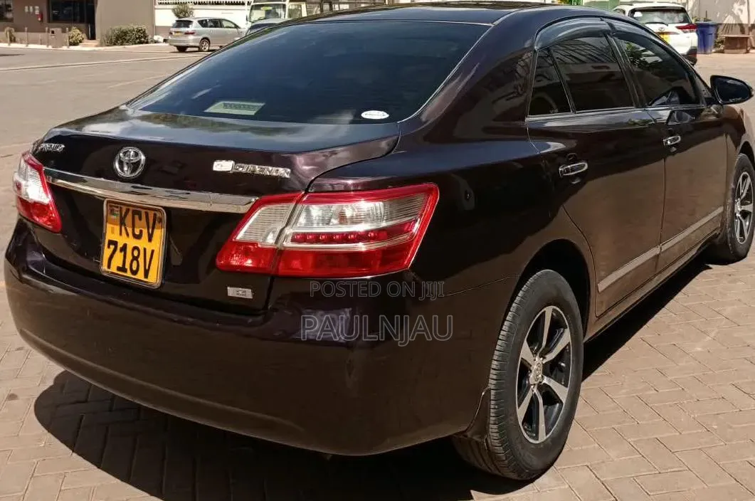 Toyota Premio 2013
