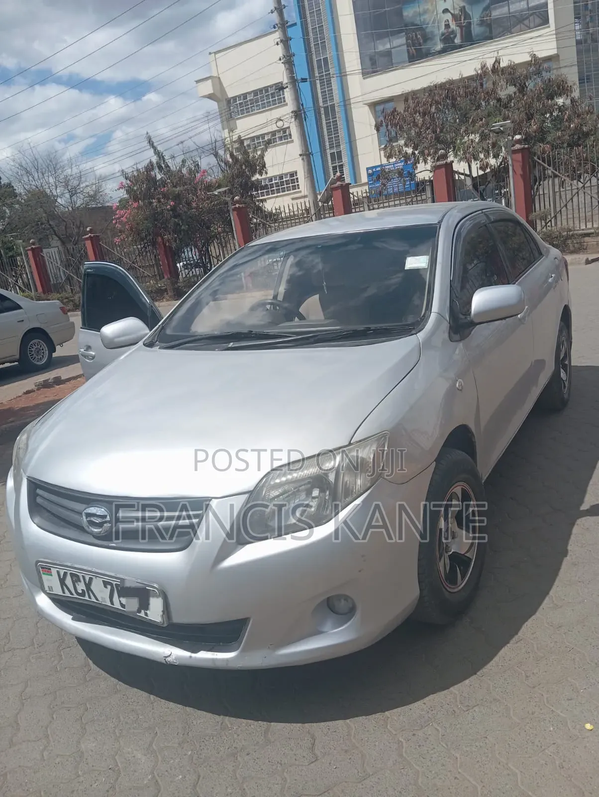 Toyota Axio 2010 Silver