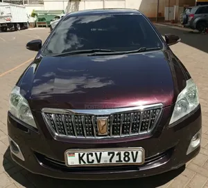 Toyota Premio 2013 Maroon