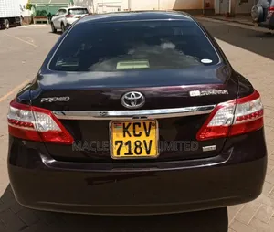 Toyota Premio 2013 Maroon