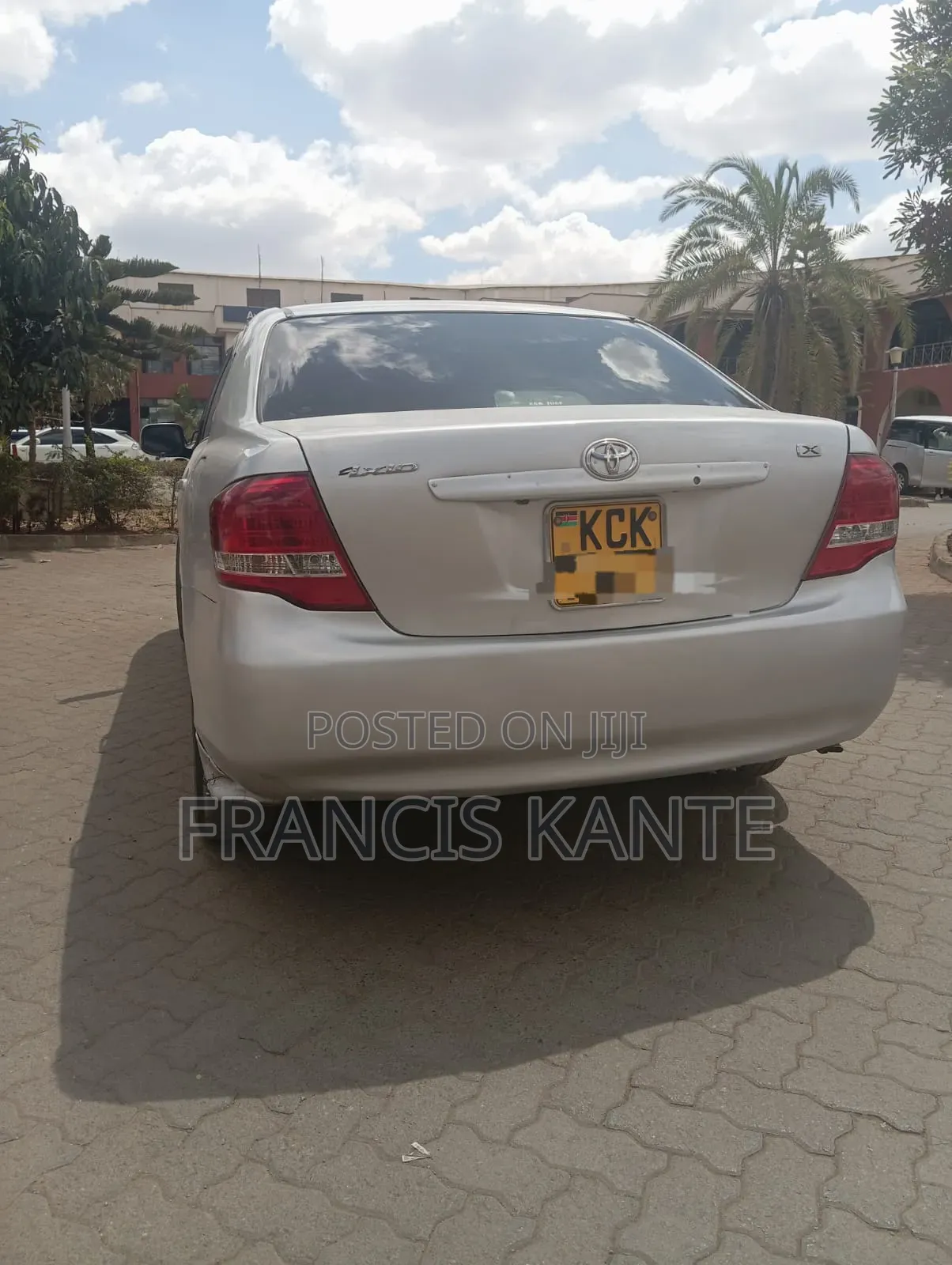 Toyota Axio 2010 Silver