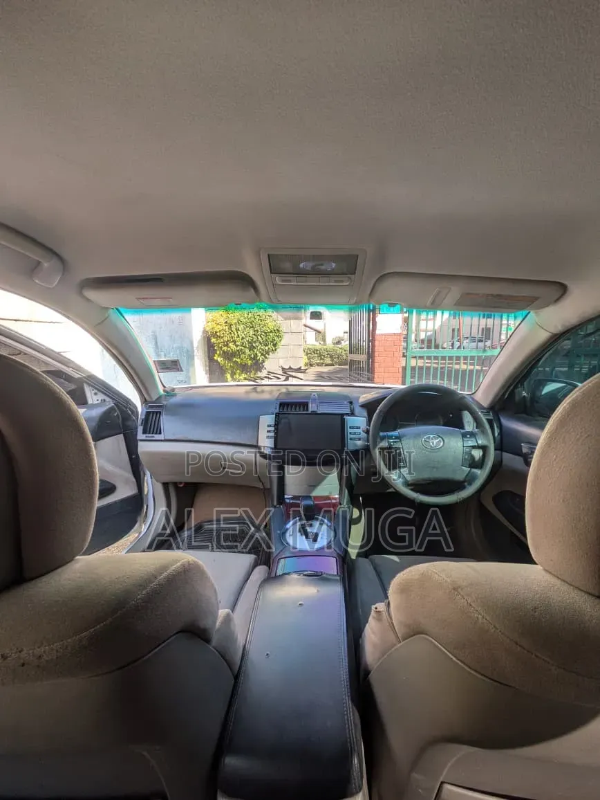 Toyota Mark X 2.5 RWD 2005 White
