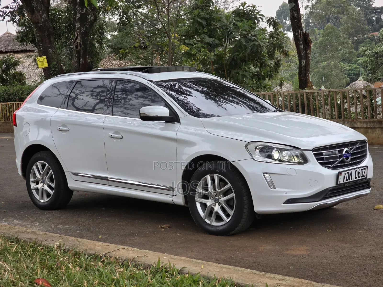 Volvo XC60 2016 White
