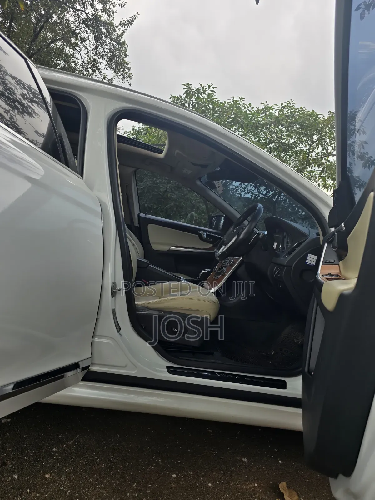Volvo XC60 2016 White