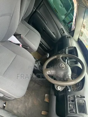 Toyota Succeed 2010 Silver