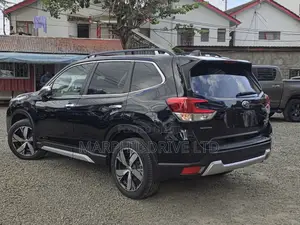 Subaru Forester 2019 Black