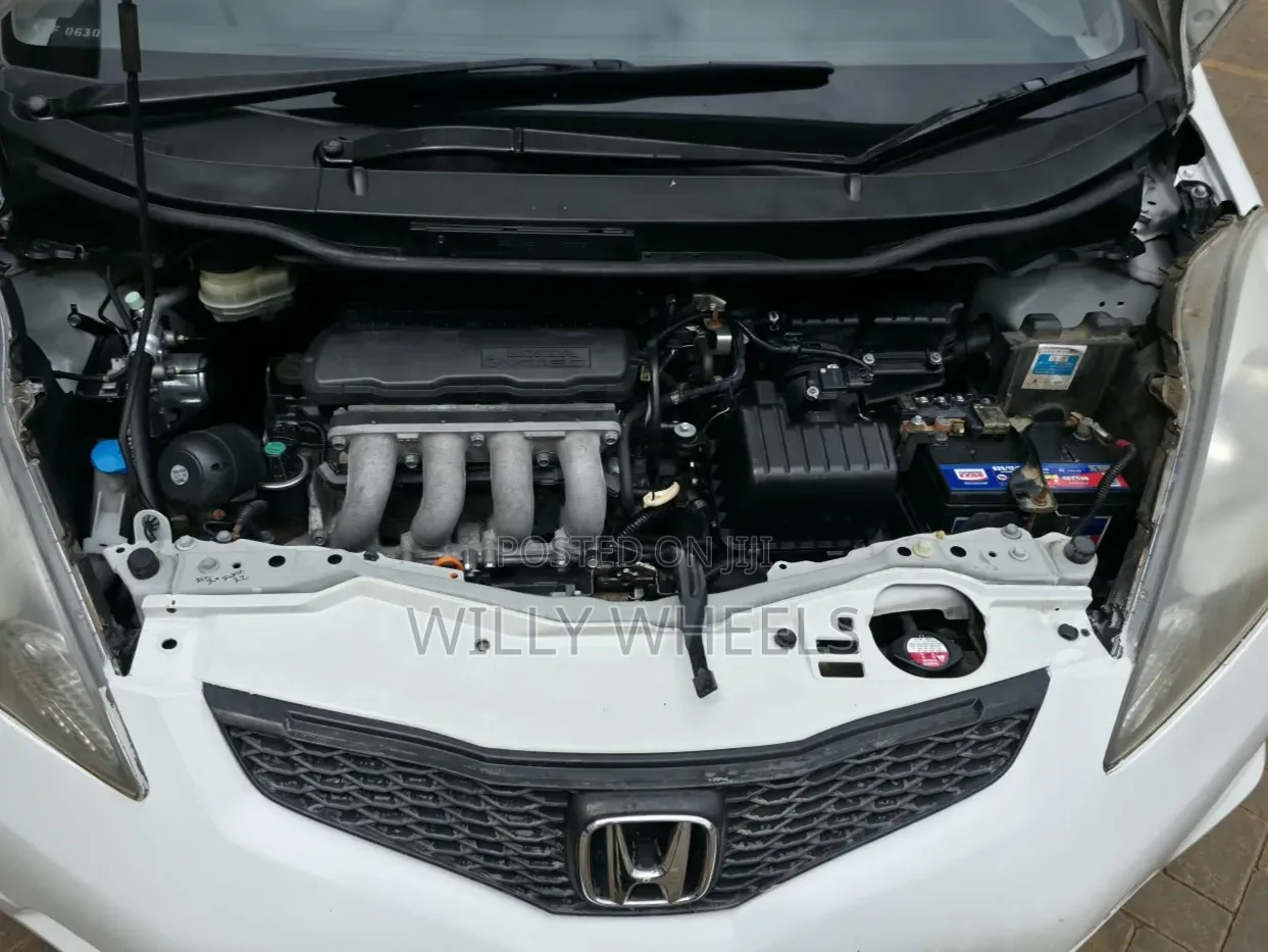 Honda Fit Automatic 2008 White