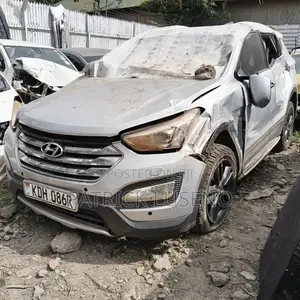 Hyundai Santa Fe 2015 White